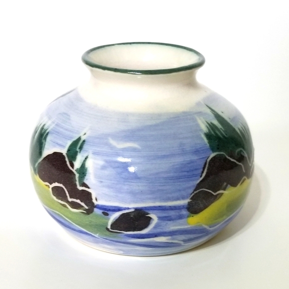 Small handpainted pottery - Picture 1 of 3